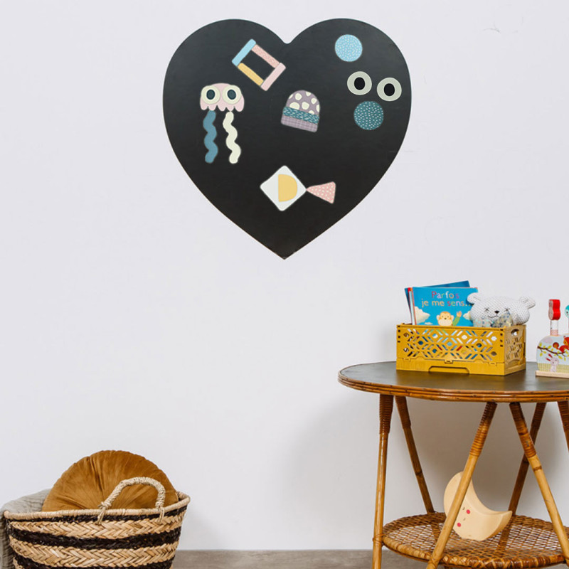 tableau magnétique mural en forme de coeur pour décorer une chambre d'enfant - Tableau pour créer un espace de jeu